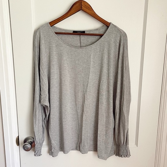 T Tahari Gray Long-sleeve Blouse - Picture 1 of 6